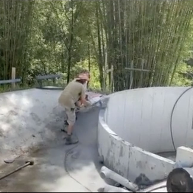 Concrete water tank natural swimming pools